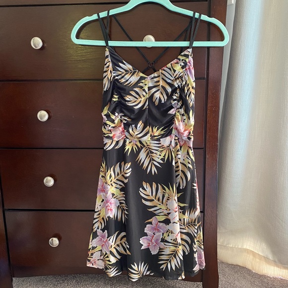 NWT Volcom Skater Dress - Picture 2 of 5
